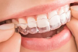 Samar Odontologia, Ortodoncia y Especialistas image