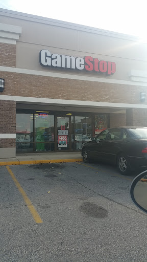 Video Game Store «GameStop», reviews and photos, 1633 Miller Park Way, West Milwaukee, WI 53214, USA
