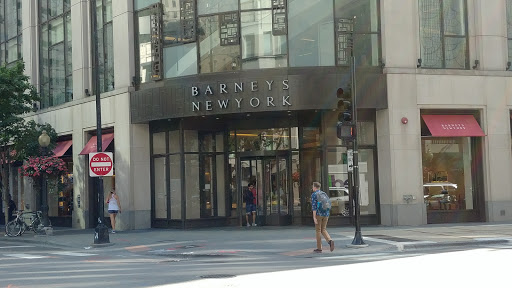 Department Store «Barneys New York, Chicago», reviews and photos, 15 E Oak St, Chicago, IL 60611, USA