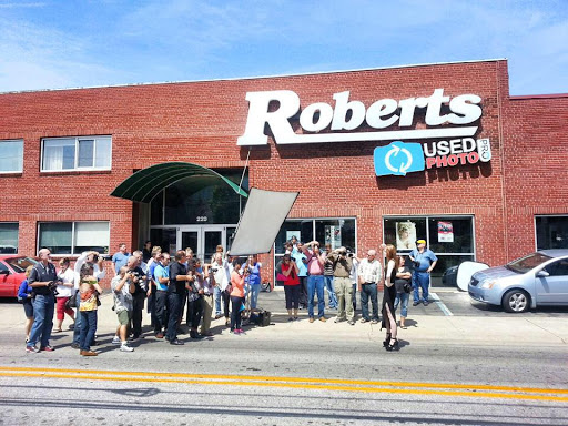 Roberts Camera, 220 E St Clair St, Indianapolis, IN 46204, USA, 