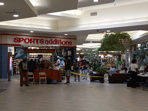 Eastdale Mall, 1000 Eastdale Mall, Montgomery, AL 36117, USA, 