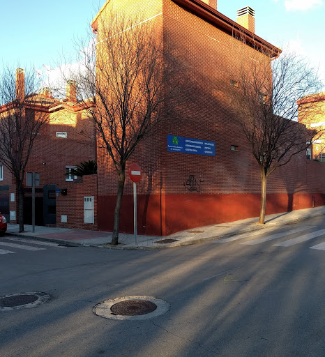 DAGANZO CLINICA DENTAL,  S.L. en Daganzo de Arriba, Madrid