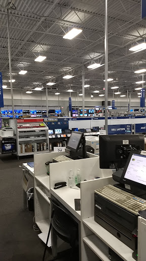 Electronics Store «Best Buy», reviews and photos, 5520 E Skelly Dr, Tulsa, OK 74135, USA