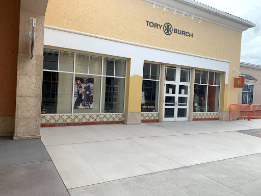 Shopping Mall «Orlando Vineland Premium Outlets», reviews and photos, 8200 Vineland Ave, Orlando, FL 32821, USA