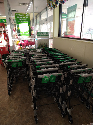 Shopping Mall «Merritt Park Shopping Center», reviews and photos, 1762 Merritt Blvd, Dundalk, MD 21222, USA