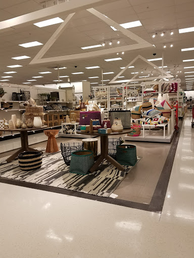 Shopping Mall «Cottman-Bustleton Center», reviews and photos, 2139 Cottman Ave, Philadelphia, PA 19149, USA