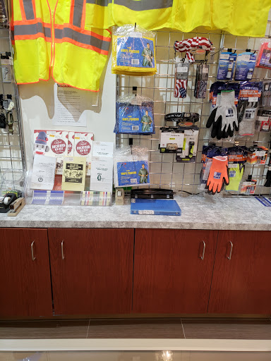 Clothing Store «I Goldberg Army & Navy», reviews and photos, 1300 Chestnut St, Philadelphia, PA 19107, USA