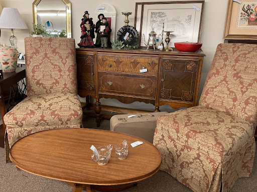 Consignment Shop «Refabulous Furnishings», reviews and photos, 2231 Vestal Pkwy W, Vestal, NY 13850, USA