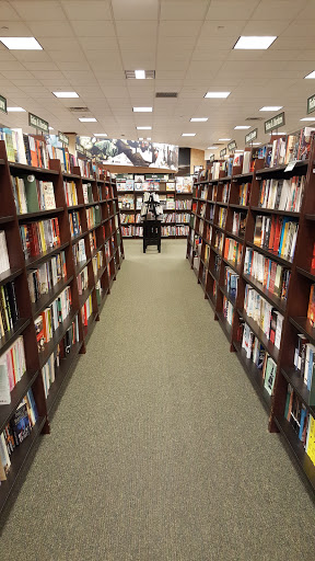 Book Store «Barnes & Noble», reviews and photos, 2443 Vestal Pkwy E, Vestal, NY 13850, USA