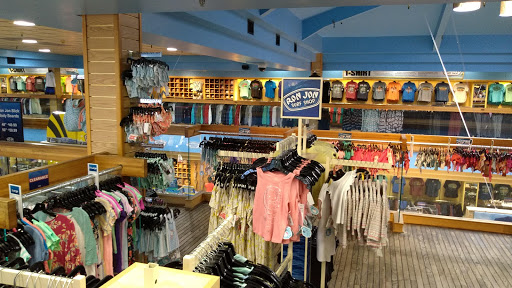 Clothing Store «Ron Jon Surf Shop», reviews and photos, 4151 N Atlantic Ave, Cocoa Beach, FL 32931, USA