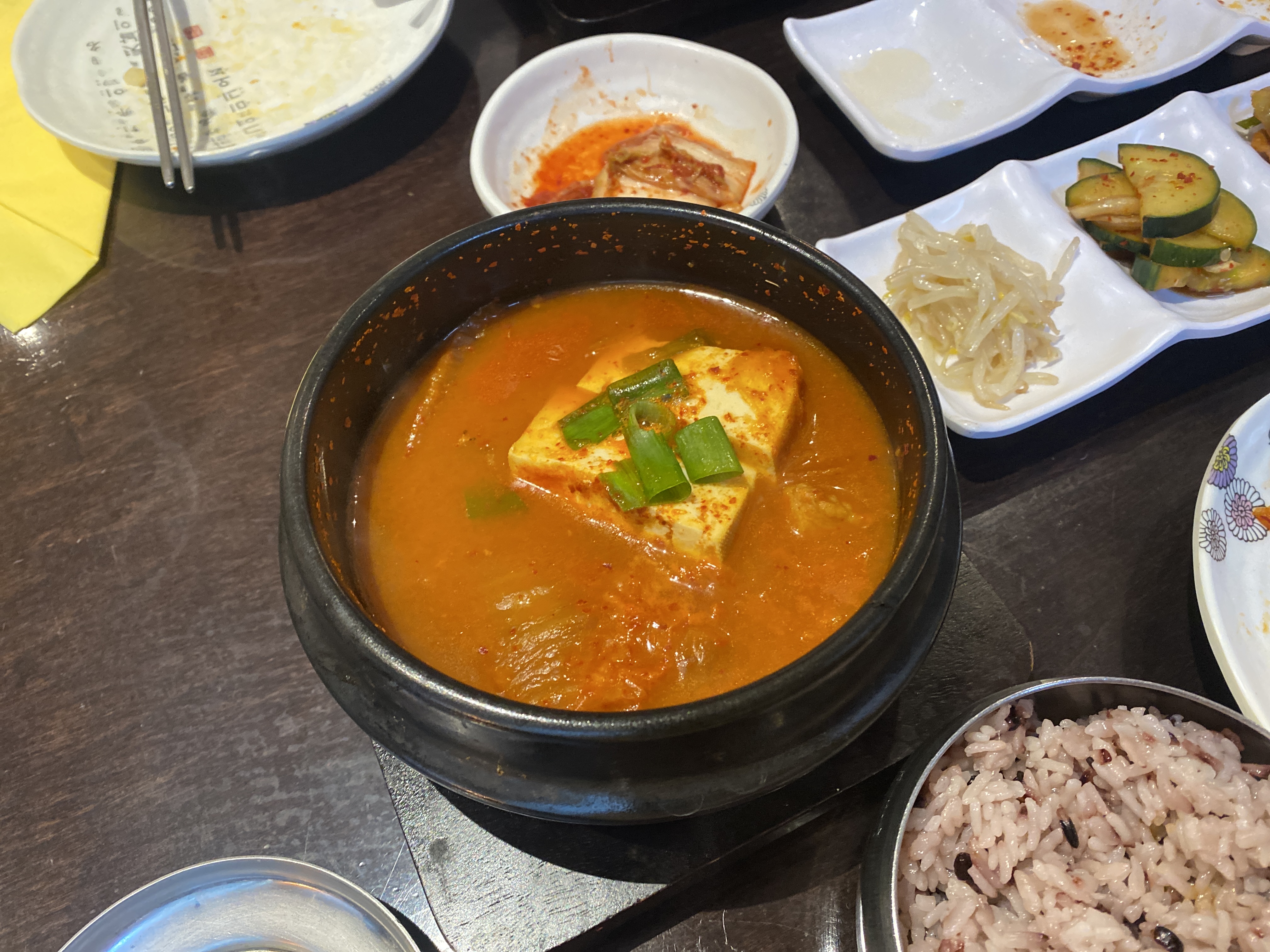 Photo n° 1 de l'avis de HYEJI.I fait le 28/07/2022 à 21:57
