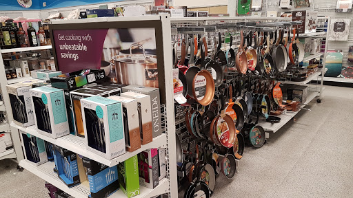 Clothing Store «Ross Dress for Less», reviews and photos, 5635 Woodruff Ave, Lakewood, CA 90713, USA