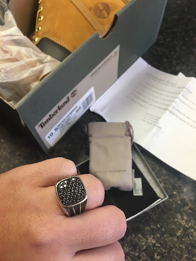 Pawn Shop «Buy N Sell City», reviews and photos, 14 W Main St, Freehold, NJ 07728, USA