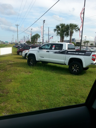 Toyota Dealer «Sparks Toyota», reviews and photos, 4855 US-501, Myrtle Beach, SC 29579, USA