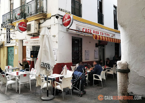 Café Bar Er Tito en Sevilla