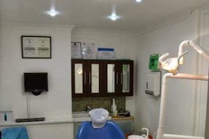 Andrews Denture Clinic