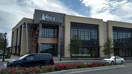 Camping Store «REI», reviews and photos, 910 Rose Avenue, North Bethesda, MD 20852, USA
