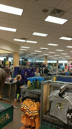 Sporting Goods Store «SCHEELS», reviews and photos, 1551 45th Street SW, Fargo, ND 58103, USA
