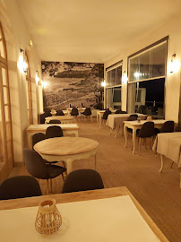 Atmosphère du Restaurant gastronomique Restaurant La Rascasse à Hyères - n°4