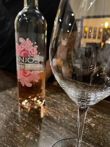 Wine Bar «Memorial Wine Cellar», reviews and photos, 7951 Katy Fwy, Houston, TX 77024, USA