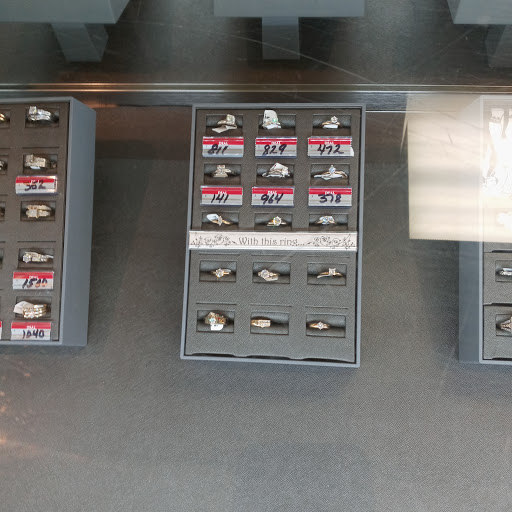 Pawn Shop «Value Pawn & Jewelry», reviews and photos, 1809 W Brandon Blvd, Brandon, FL 33511, USA