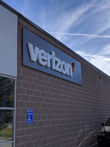 Cell Phone Store «Verizon», reviews and photos, 262 Andover St, Peabody, MA 01960, USA