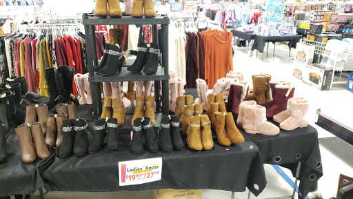 Discount Store «Roses», reviews and photos, 501 Adams Ave, Philadelphia, PA 19120, USA