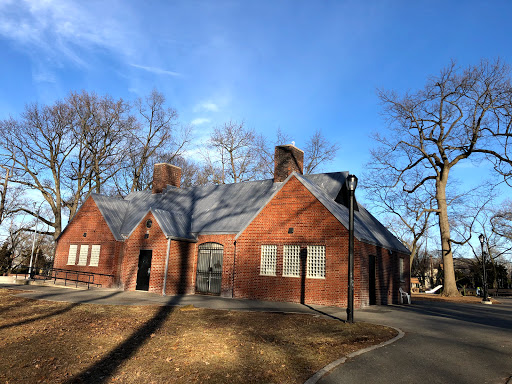 Park «Bowne Park», reviews and photos, 156-17 29th Ave, Flushing, NY 11354, USA