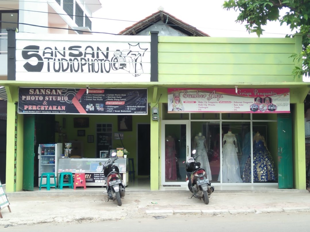 Sansan Photo Studio
