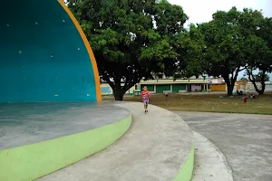 Los Mangos Park image