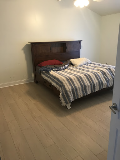 Flooring Store «Molyneaux Tile Carpet Wood», reviews and photos, 170 Quinn Dr, Pittsburgh, PA 15275, USA