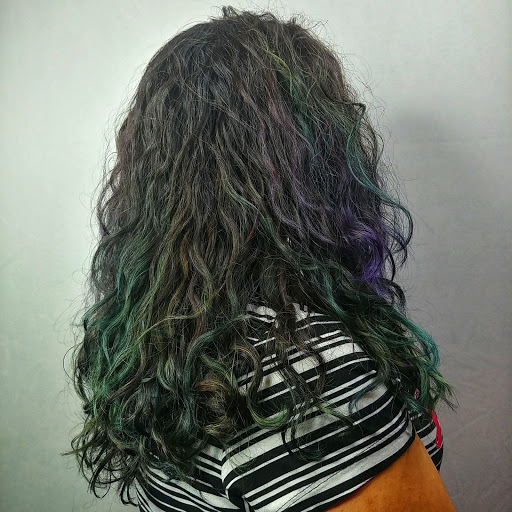 Hair Salon «Cathedral Park Salon», reviews and photos, Cathedral Park Salon, 7227 N Philadelphia Ave #103, Portland, OR 97203, USA