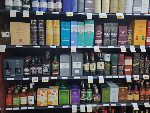 Liquor Store «Claridge Wine & Liquor Co», reviews and photos, 301 N Harrison St, Princeton, NJ 08540, USA