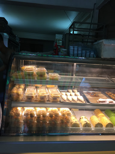 Cửa Hàng Anh Sơn Bakery