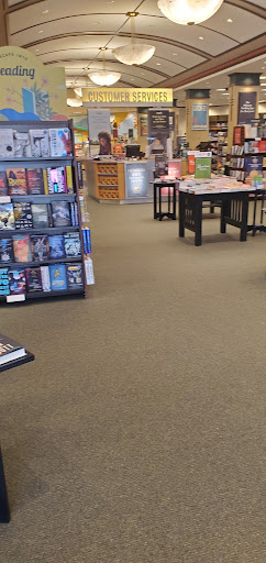 Book Store «Barnes & Noble», reviews and photos, 2621 Plainfield Rd, Joliet, IL 60435, USA