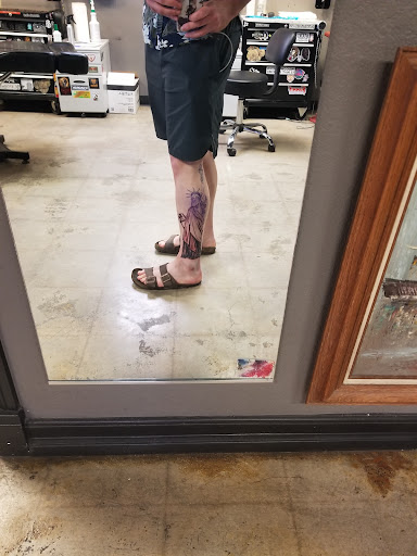 Explore flower tattoo ideas arm, creative tattoo ideas in Hesperia, available at Dinamik Tattoo