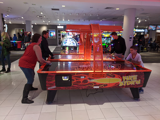 Shopping Mall «The Mall at Tuttle Crossing», reviews and photos, 5043 Tuttle Crossing Blvd, Dublin, OH 43016, USA