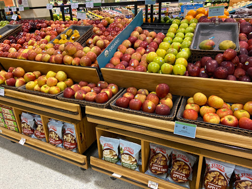 Supermarket «Publix Super Market at Deerwood Village SC», reviews and photos, 9964 Old Baymeadows Rd, Jacksonville, FL 32256, USA