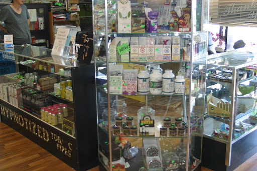 Tobacco Shop «Hypnotized Smoke Shop», reviews and photos, 2967 Patterson Rd, Florissant, MO 63031, USA