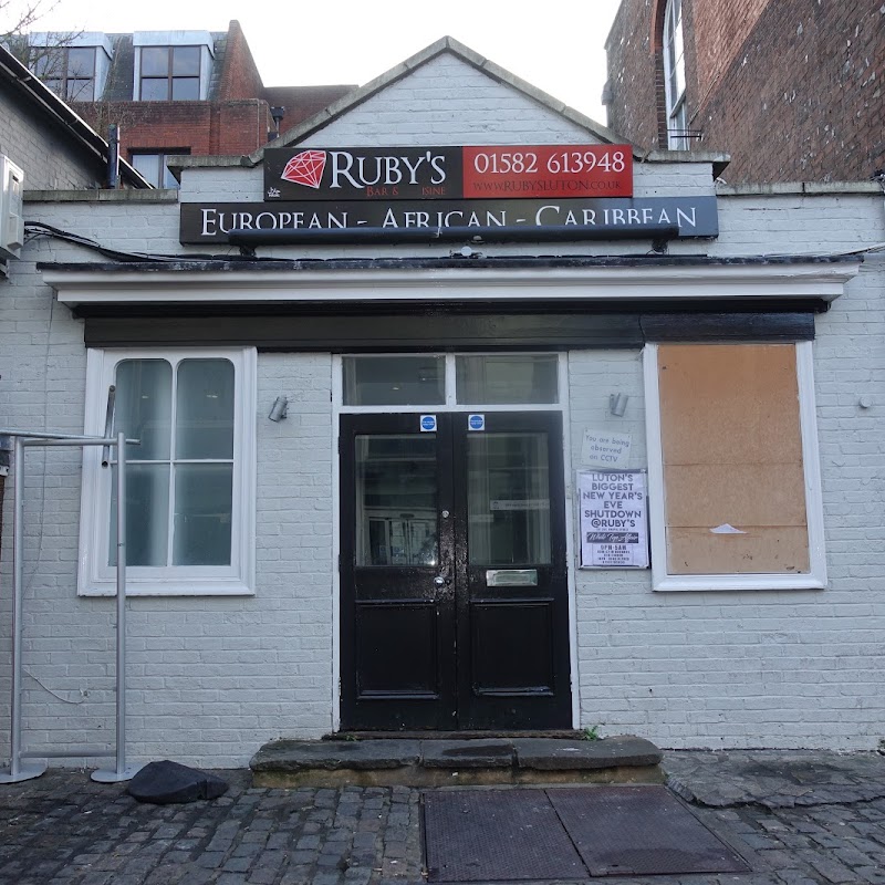 Ruby’s Bar & Cuisine