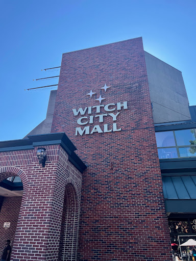 Shopping Mall «Museum Place Mall», reviews and photos, 1 Church St, Salem, MA 01970, USA