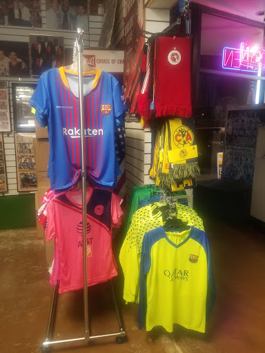 Soccer Store «Deportes America Soccer Shop», reviews and photos, 2822 N 16th St, Phoenix, AZ 85006, USA