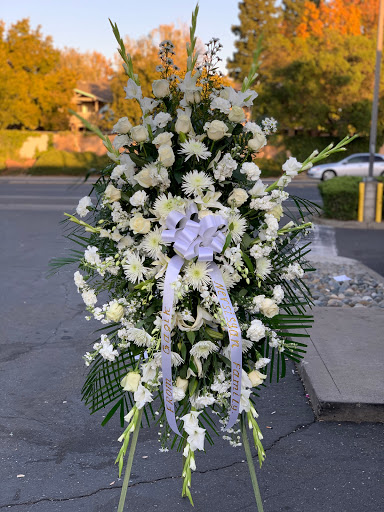 Florist «Everest Florist and Gifts Sacramento», reviews and photos, 7137 Walerga Rd, Sacramento, CA 95842, USA