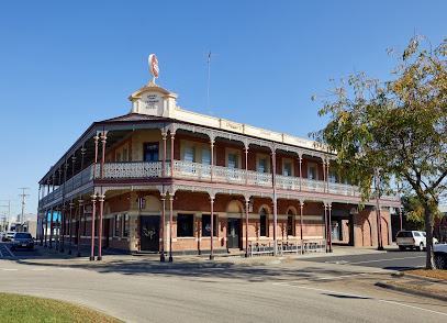 The Grand Terminus Hotel Bairnsdale