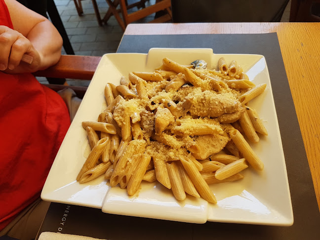 L SQUARE Ανοιχτές ώρες