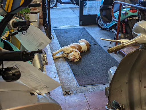 Motor Scooter Dealer «San Francisco Scooter Centre», reviews and photos, 127 10th St, San Francisco, CA 94103, USA