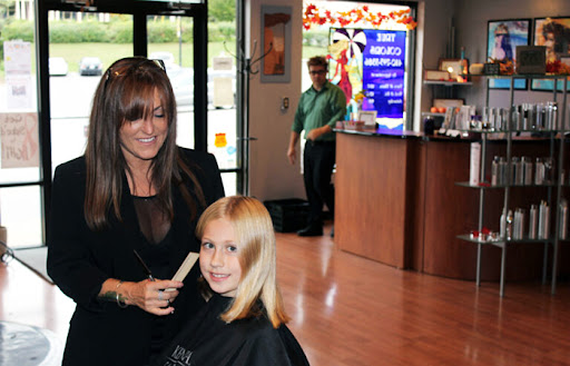 Beauty Salon «True Colors Hair Salon», reviews and photos, 707 Sandosky Rd, Sykesville, MD 21784, USA
