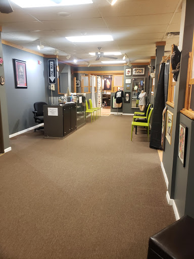 Tattoo Shop «White Lotus Tattoo & Fine Art», reviews and photos, 59 Main St, Toms River, NJ 08753, USA