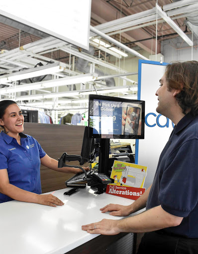 Dry Cleaner «CD One Price Cleaners», reviews and photos, 5555 S Brainard Ave #800, Countryside, IL 60525, USA