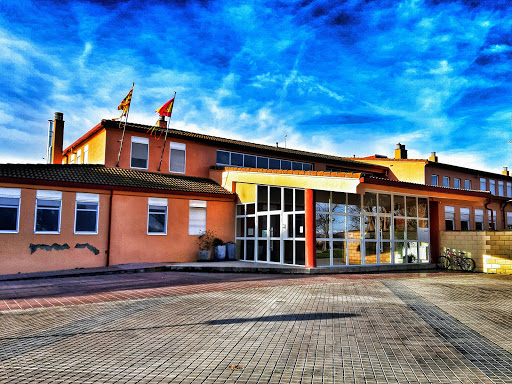 Colegio De Educación Especial La Alegría en Monzón